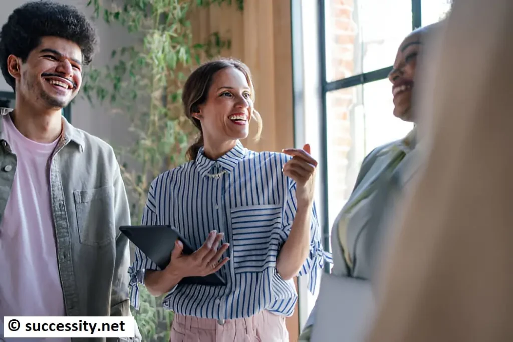 Strengthen communication relationship
